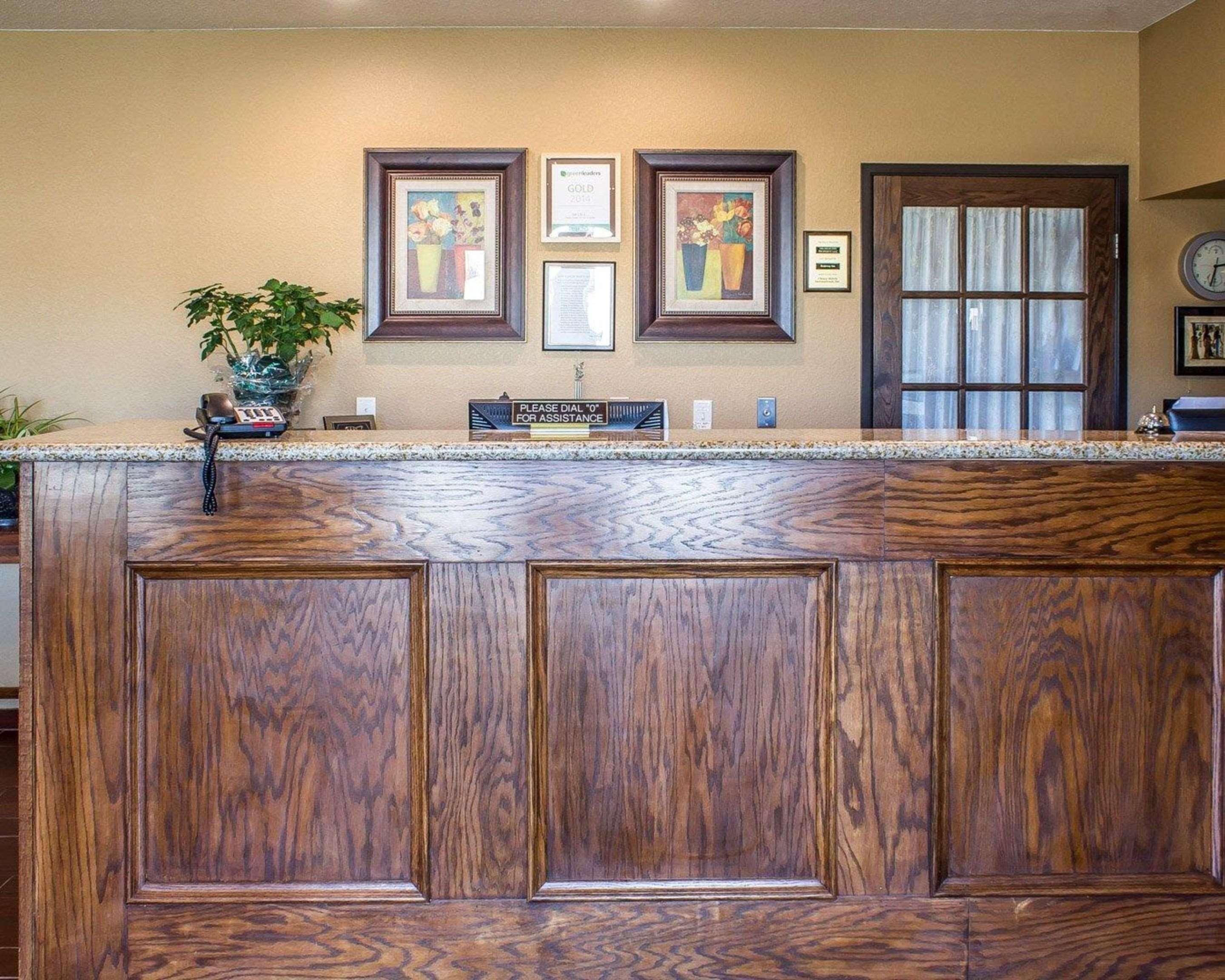 Rodeway Inn & Suites Near Okoboji Lake Milford Dış mekan fotoğraf