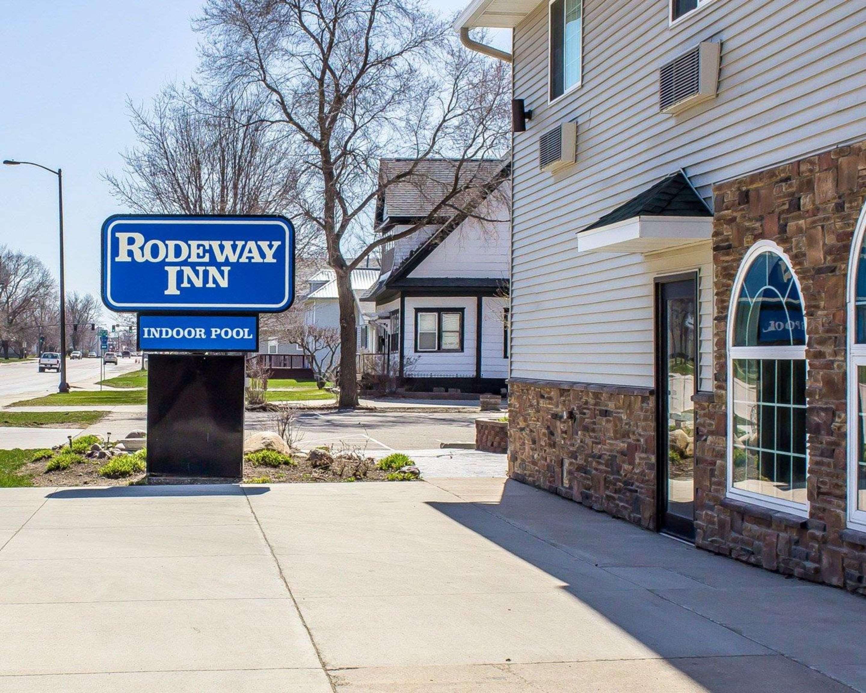 Rodeway Inn & Suites Near Okoboji Lake Milford Dış mekan fotoğraf