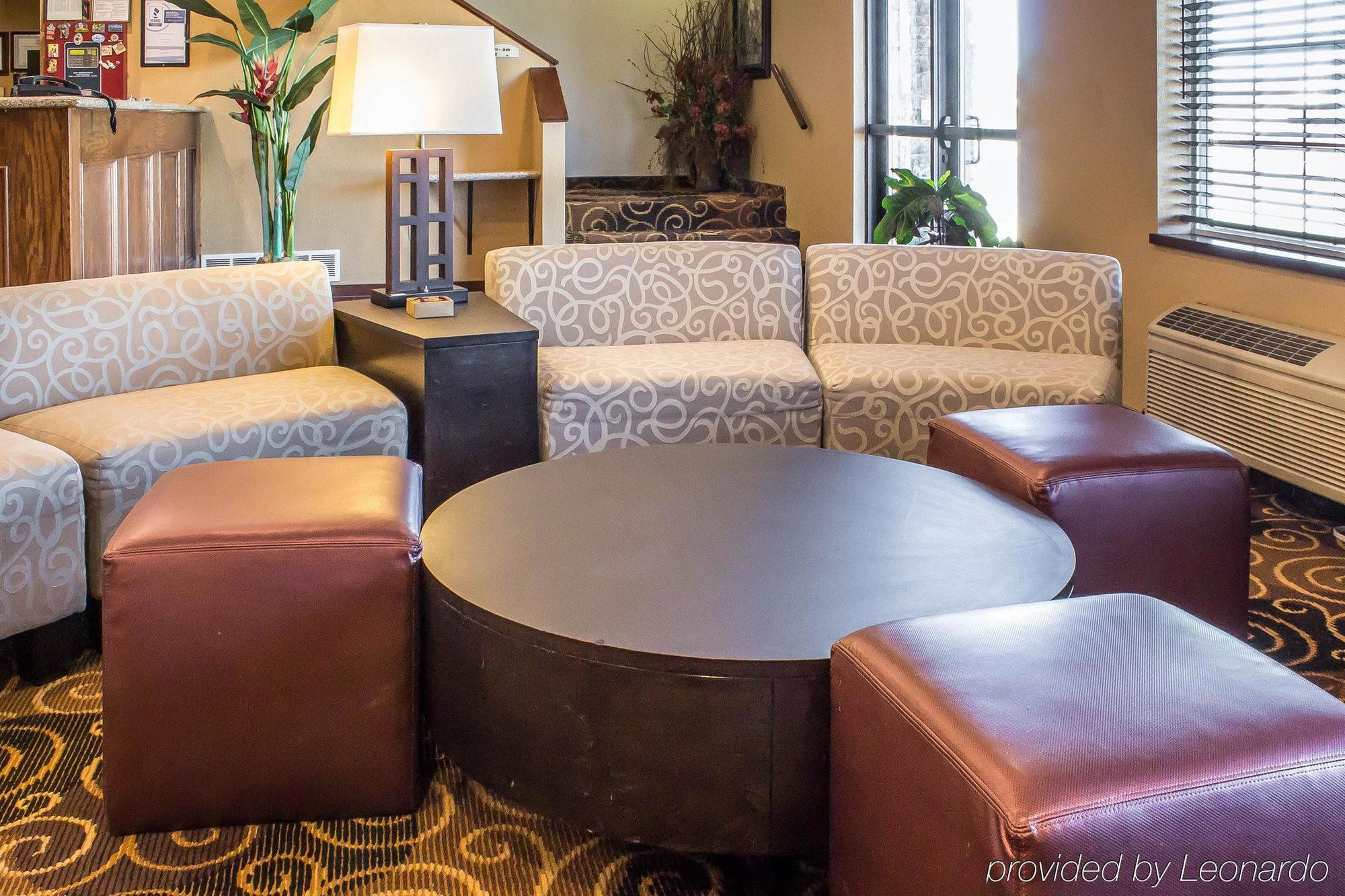 Rodeway Inn & Suites Near Okoboji Lake Milford Dış mekan fotoğraf