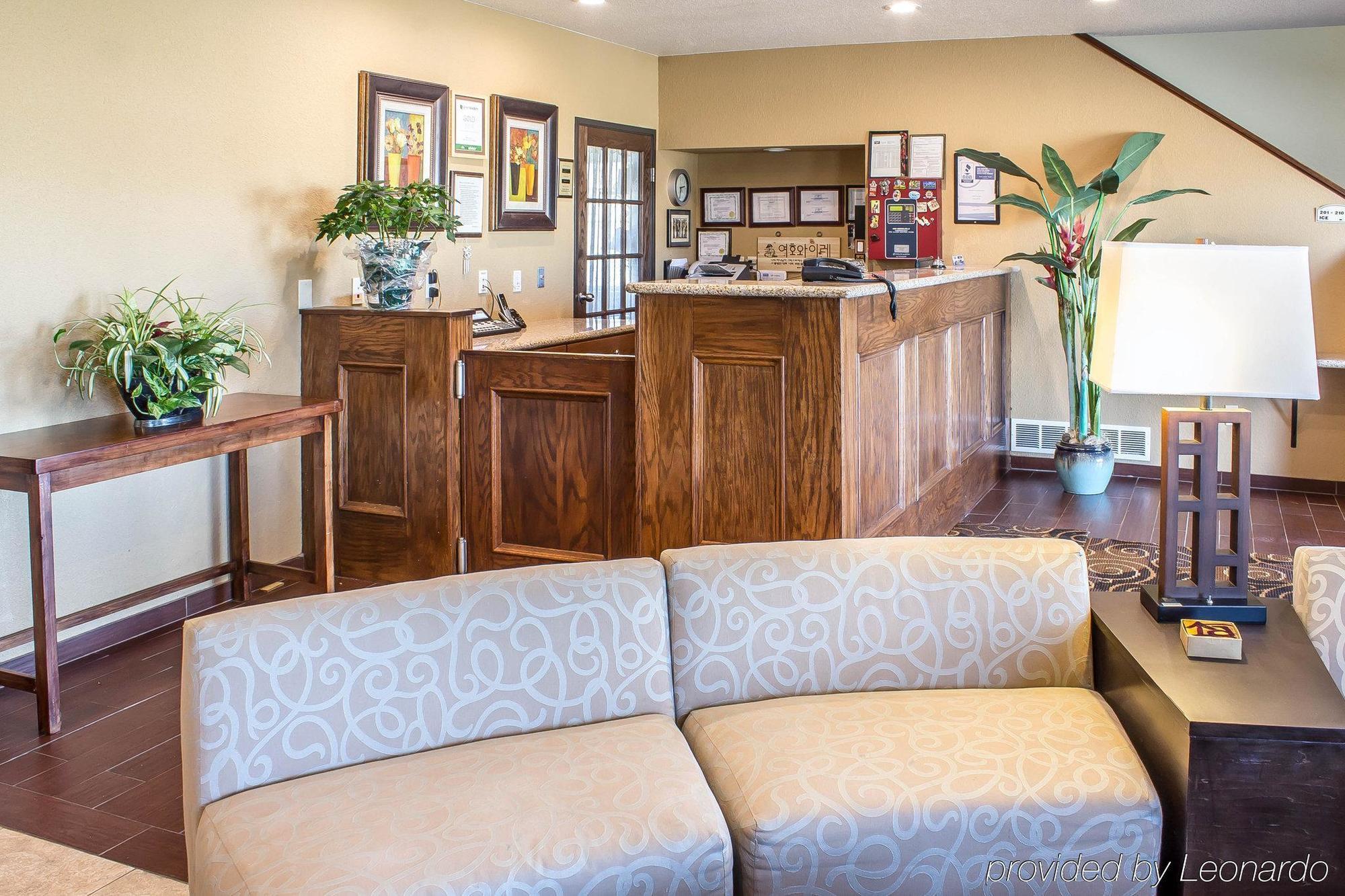 Rodeway Inn & Suites Near Okoboji Lake Milford Dış mekan fotoğraf