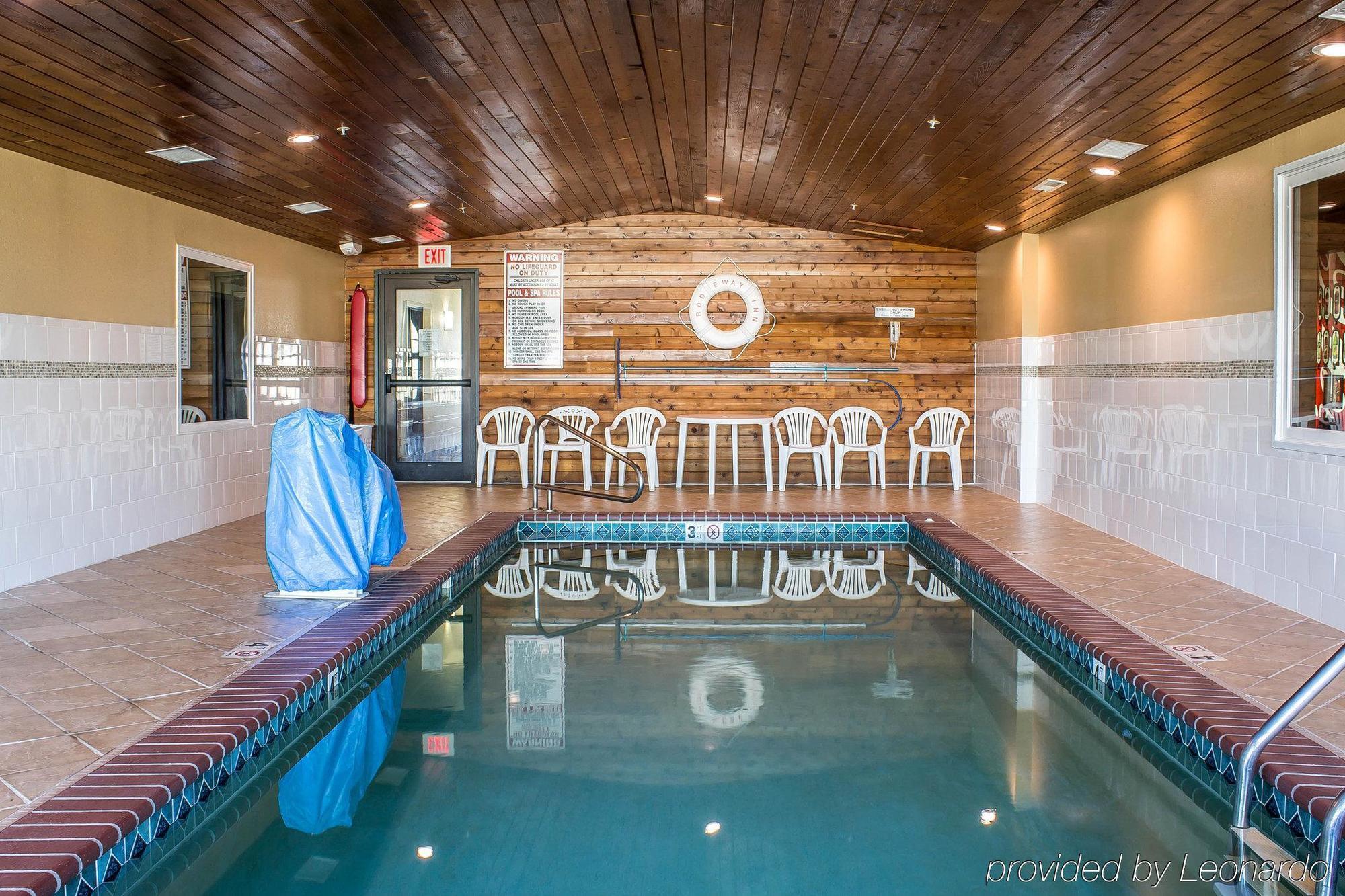 Rodeway Inn & Suites Near Okoboji Lake Milford Dış mekan fotoğraf