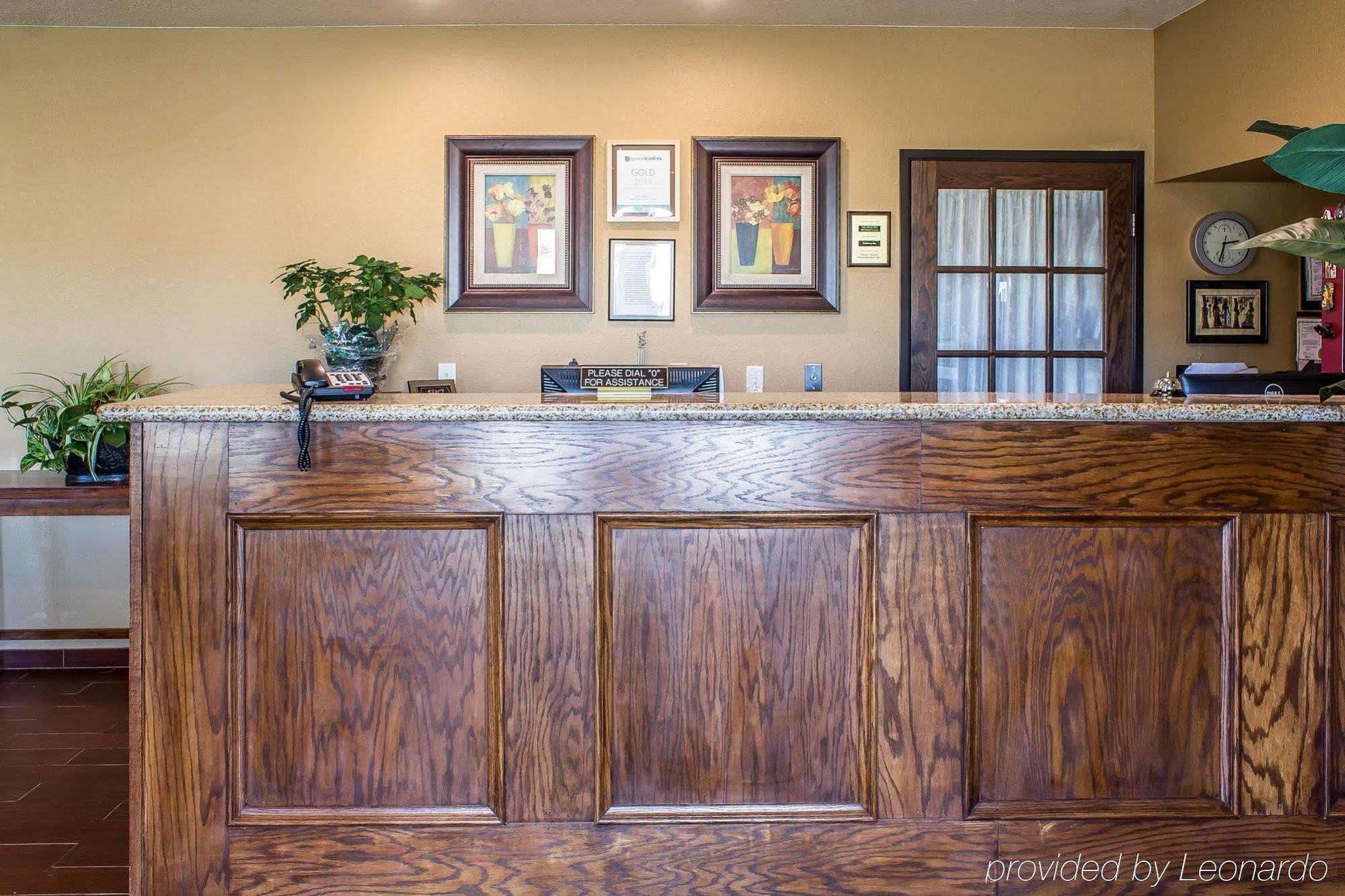 Rodeway Inn & Suites Near Okoboji Lake Milford Dış mekan fotoğraf
